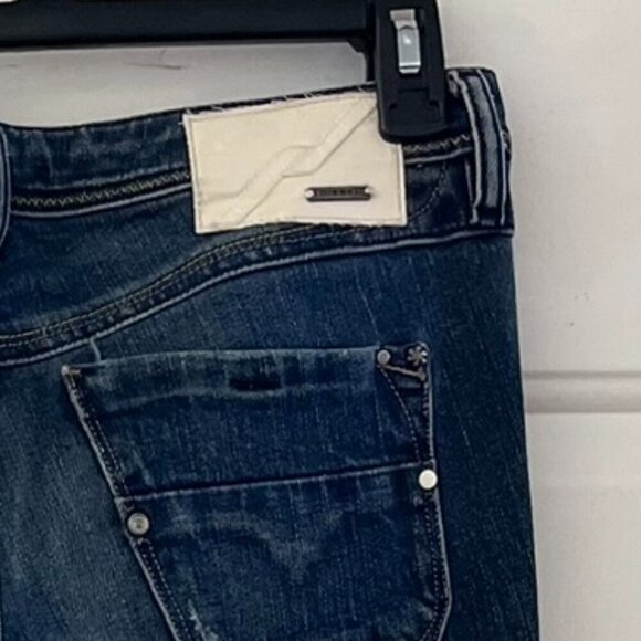 Diesel Woman's Blue Lowky Wash 008la-Stretch Low Rise Jeans Sz 27x32 - Picture 10 of 11